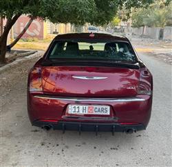 کرایسلەر 300